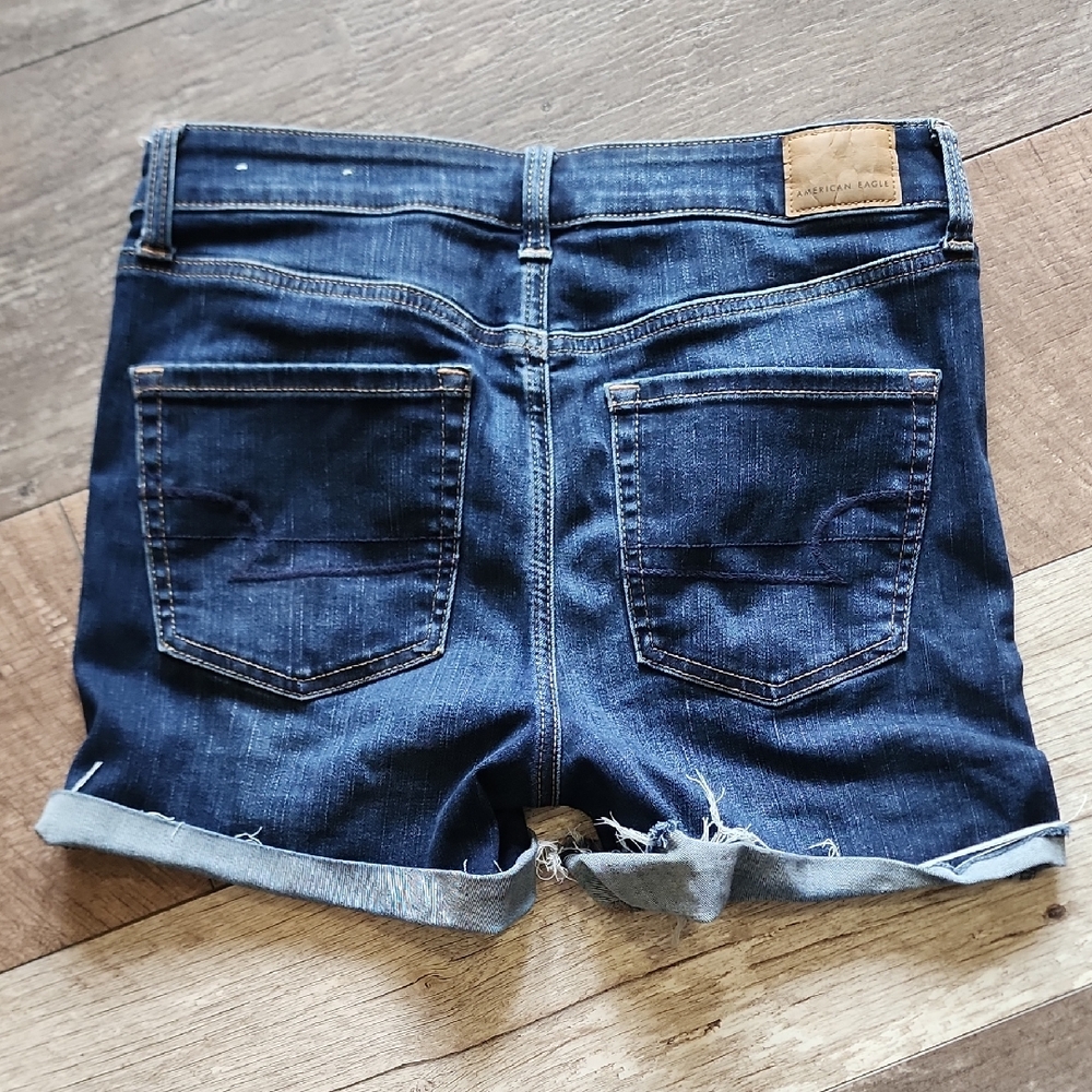 American Eagle Outfitters Dark Blue Denim Rolled-Hem Women's Shorts